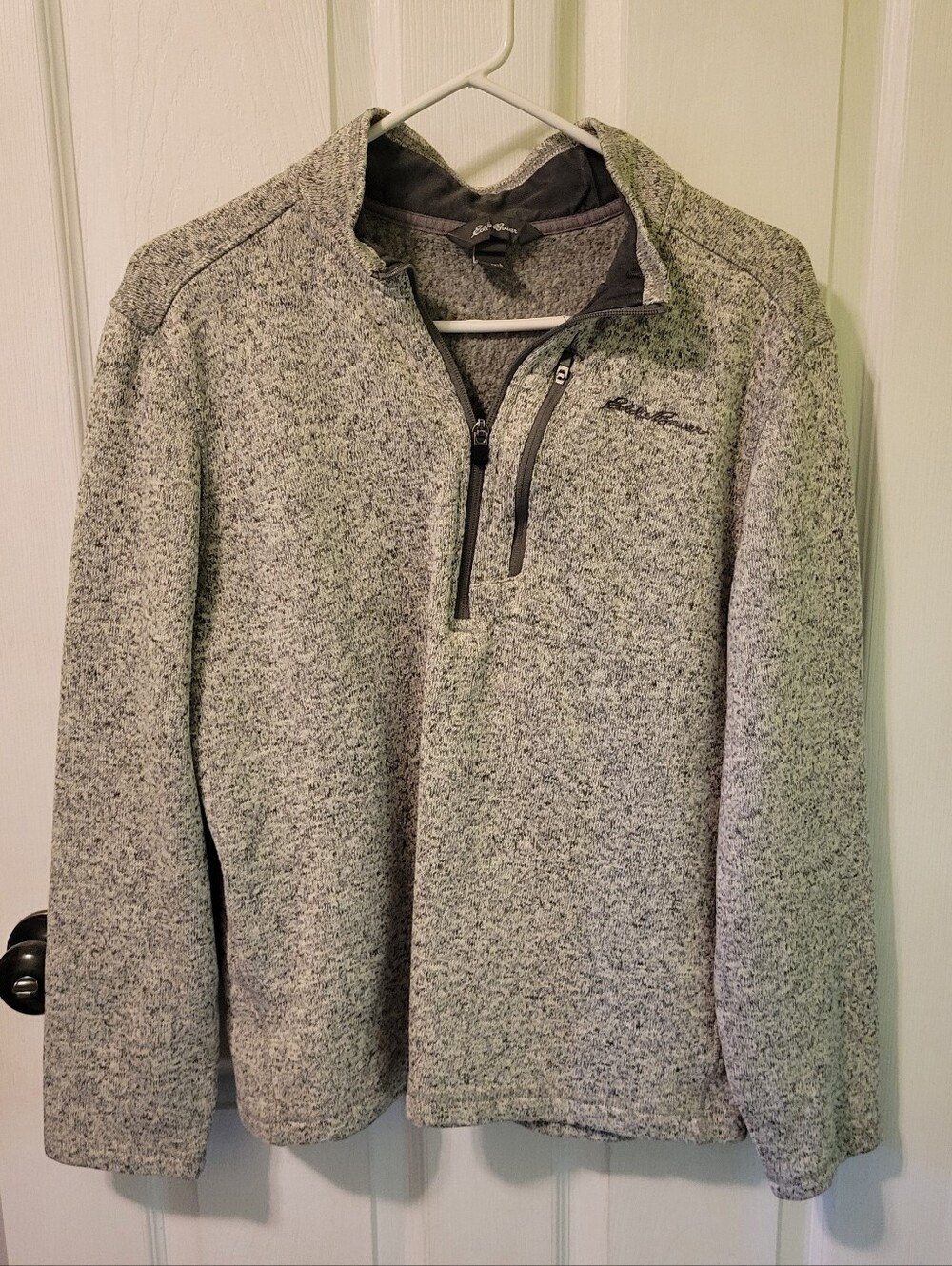 Eddie Bauer Men's Light Gray Heather Half-Zip Pullover Sweater